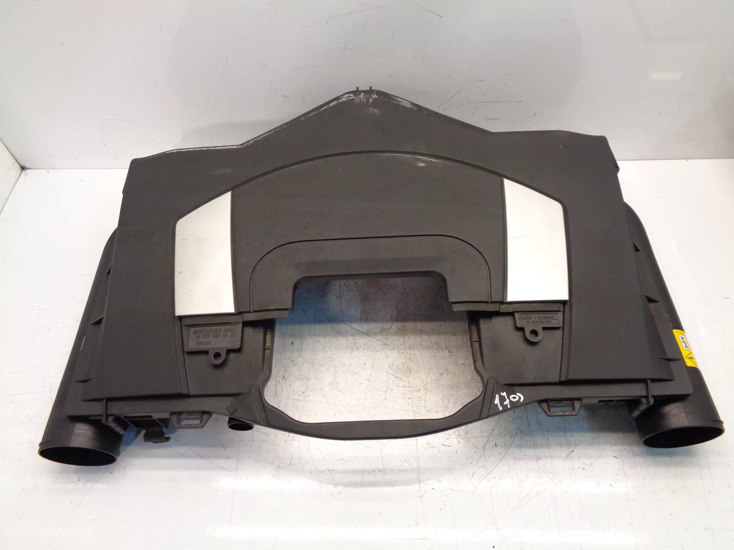 Caja del filtro de aire Mercedes-Benz 5,5 M273 A2730900401 Luftfiltergehäuse
