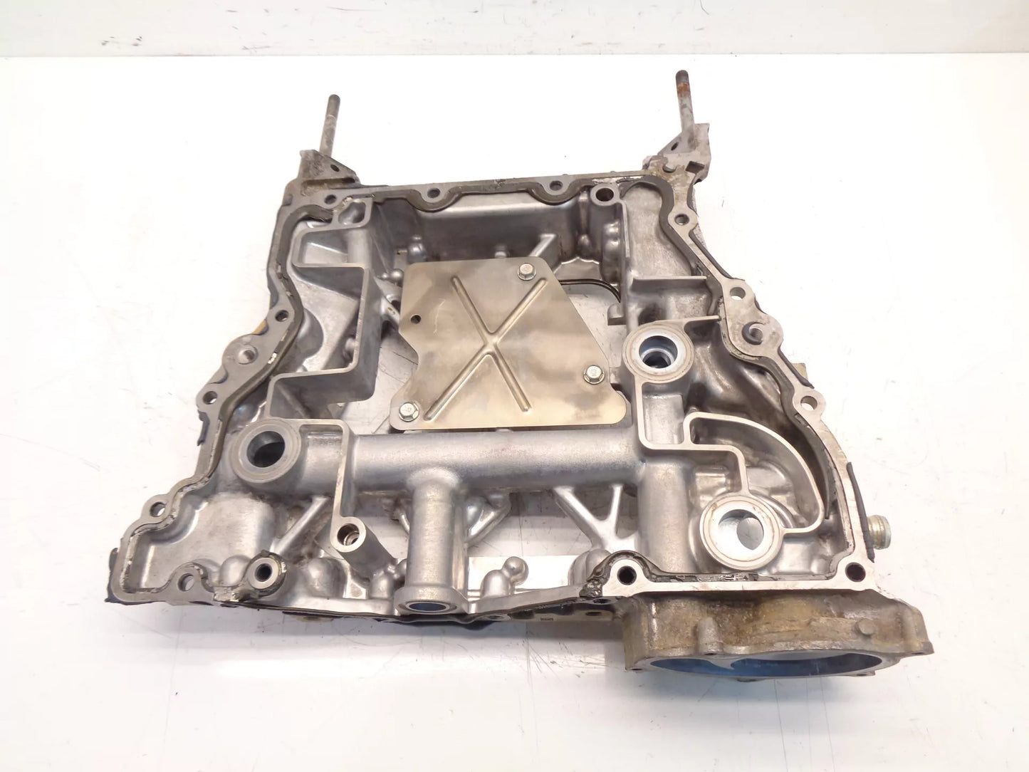 La Parte Superior Del Cárter De Aceite Subaru 2,0 AWD FB20 2P5