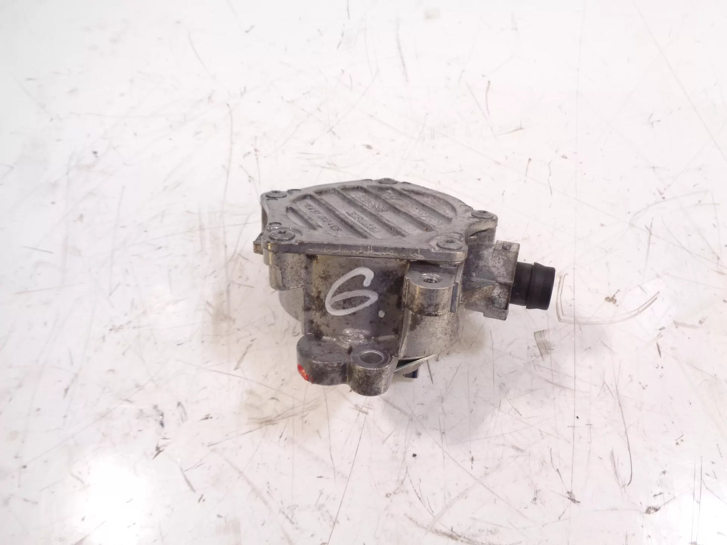 Bomba de vacío Volvo 2,0 D3 D4204T9 31316688