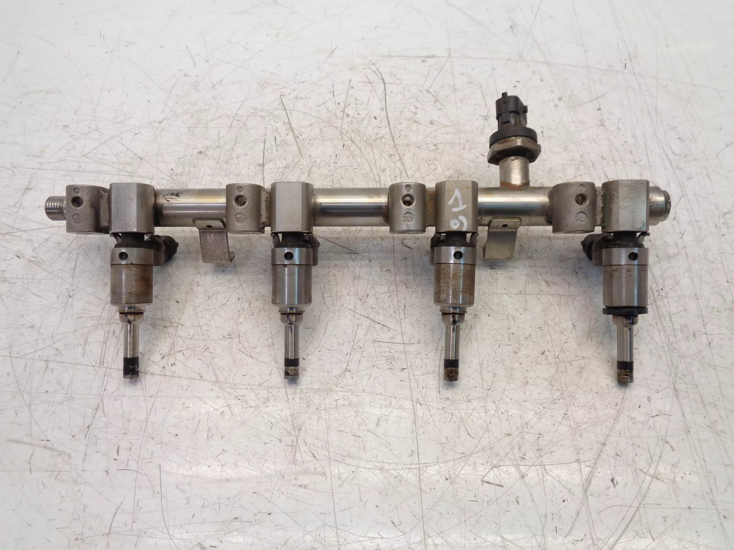 Rampa de inyectores Kia Hyundai 1,6 GDI G4FD 35350-2B110