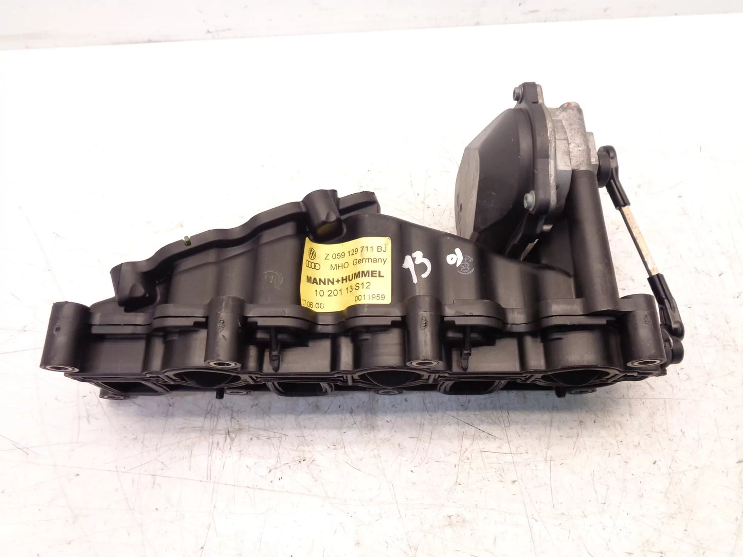 Colector de admisión Audi 3,0 TDI Diesel CCWA CCW 059129711BJ 059129086L