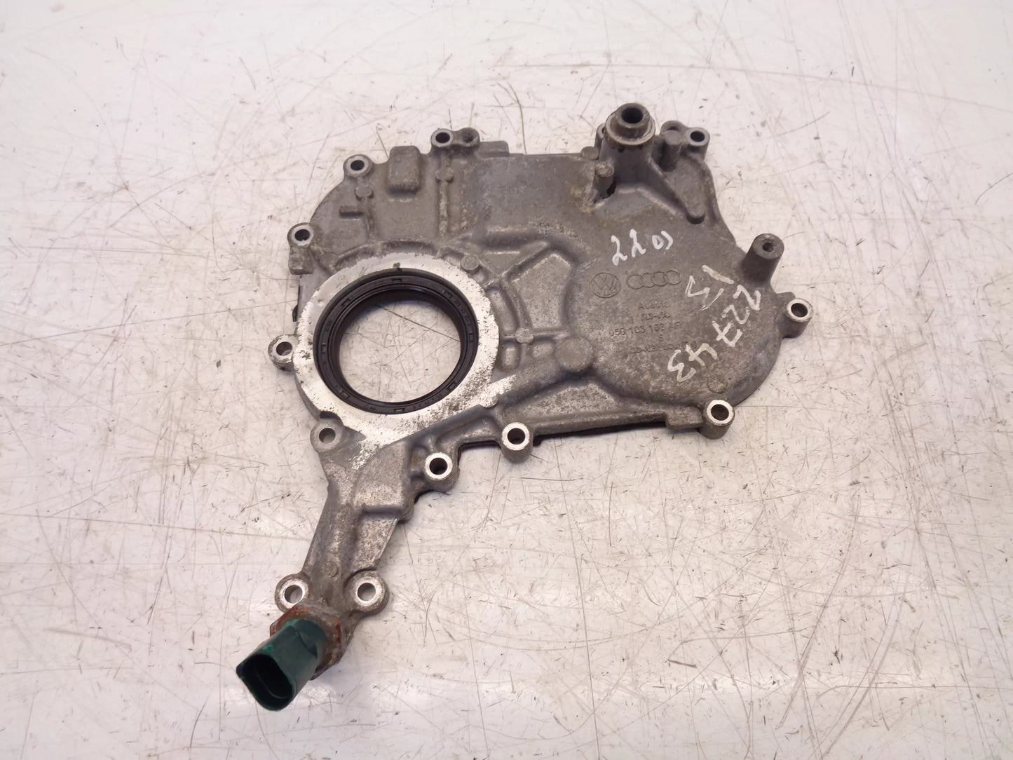 Tapa frontal Audi 3,0 TDI Diesel CCWA CCW 059103153AR