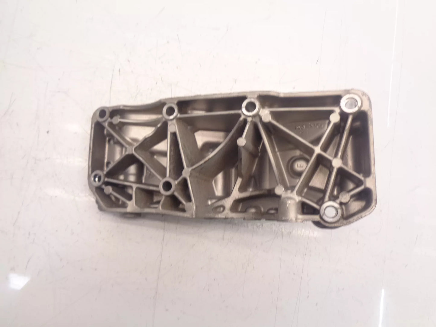 Soporte BMW 2,0 D B47D20A B47 7619250