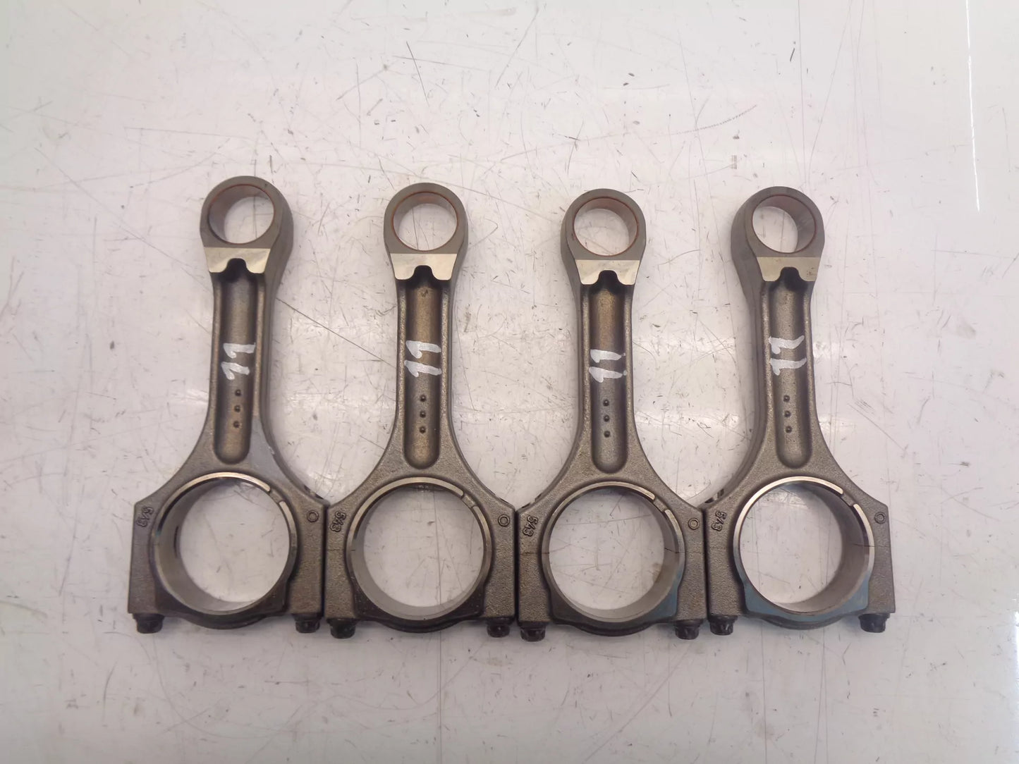 biela BMW Serie 1 F20 F21 Serie 3 F30 F31 2.0 D B47D20A B47 543 4 unidades