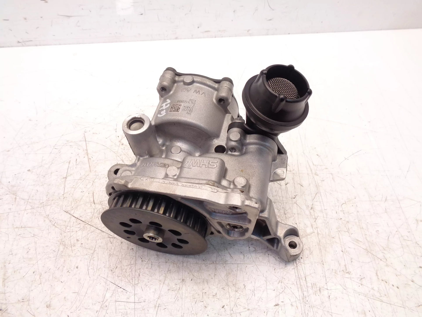 Bomba de aceite Audi 2,0 TDI DETA DET 04L145208AA