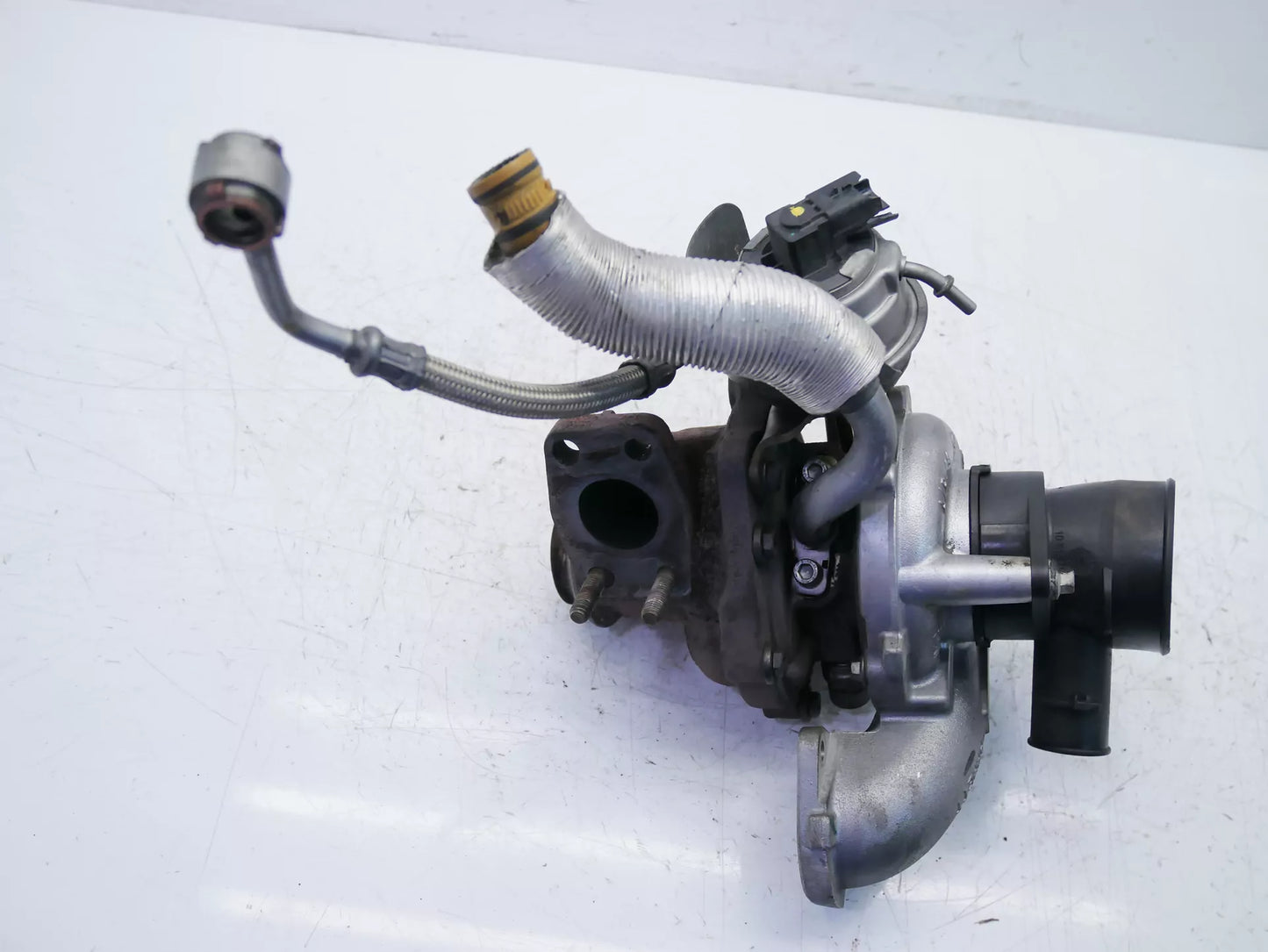 Turbocompresor Ford Focus MK3 III 1.6 TDCI Diesel T1DB 9686120680