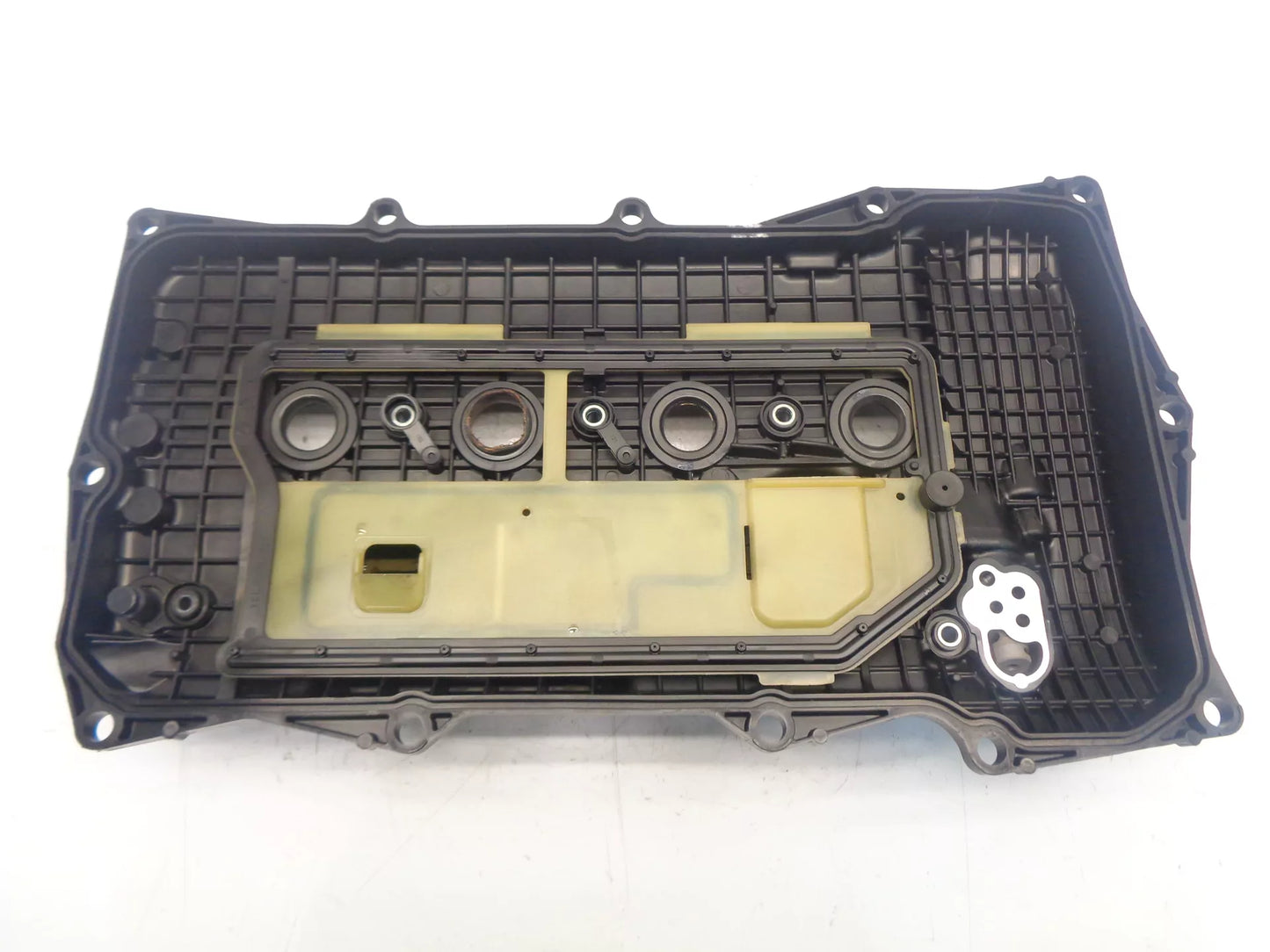 Tapa de válvula Toyota 1,8 Hybrid 2ZR-FXE 2ZR H0510