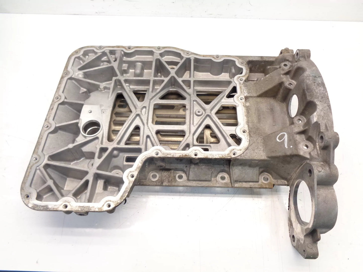 La Parte Superior Del Cárter De Aceite Jaguar 2,7 D AJD 276DT 4R8Q-6U004-E