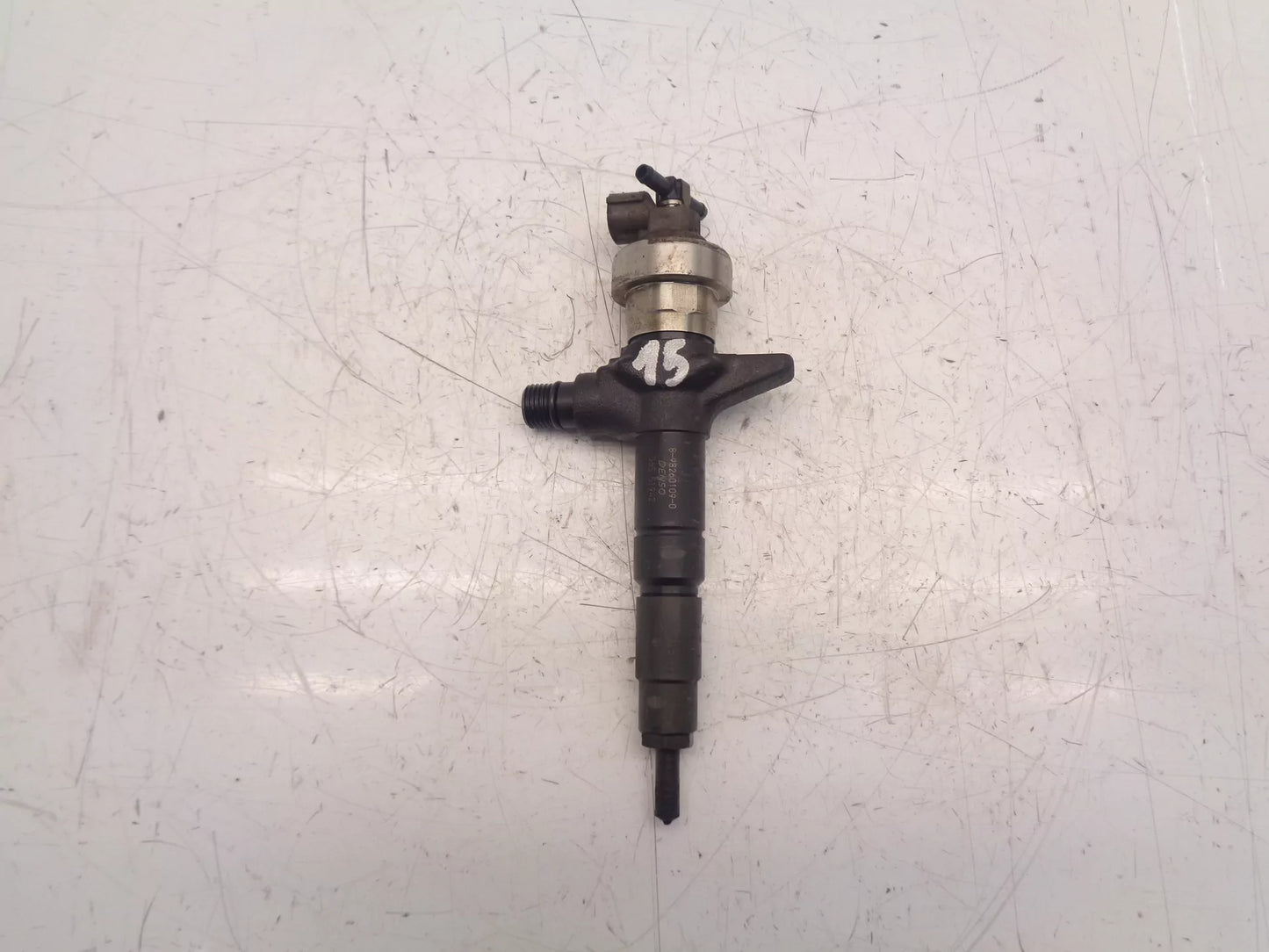 Inyector Isuzu 2.5 CRDI Diesel 4JK-1E5-TC 4JK1-TC 8982601090