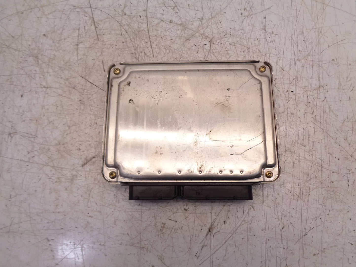 Unidad de control Audi 3,0 gasolina ASN 8E0909559H