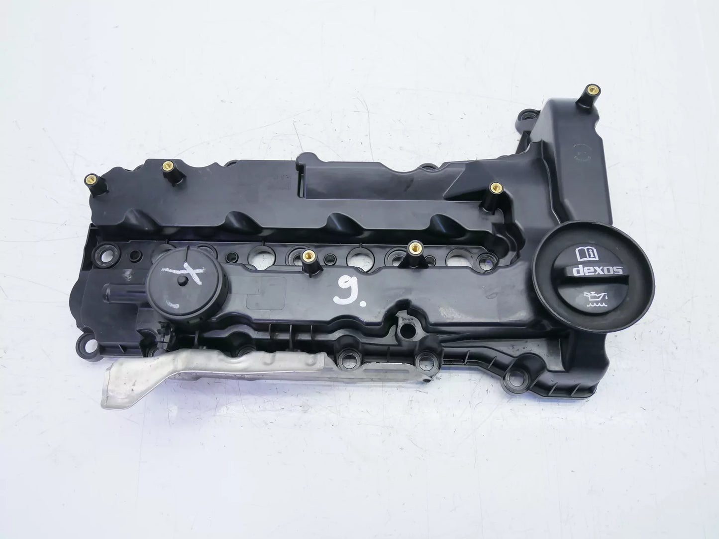 Tapa de válvulas Tapa de culata Opel Astra Zafira 1.6 CDTI B16DTH 55598449