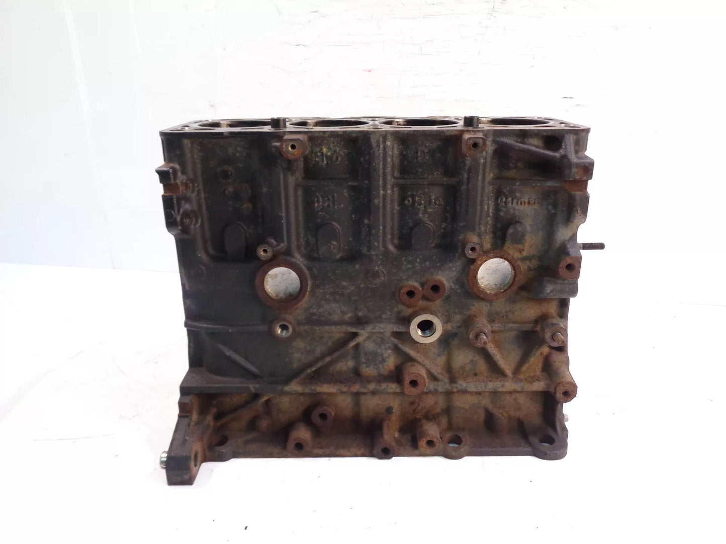 Bloque motor Volkswagen Volkswagen Golf MK6 VI 1.6 TDI Diesel CAYC CAY 03L021BJ