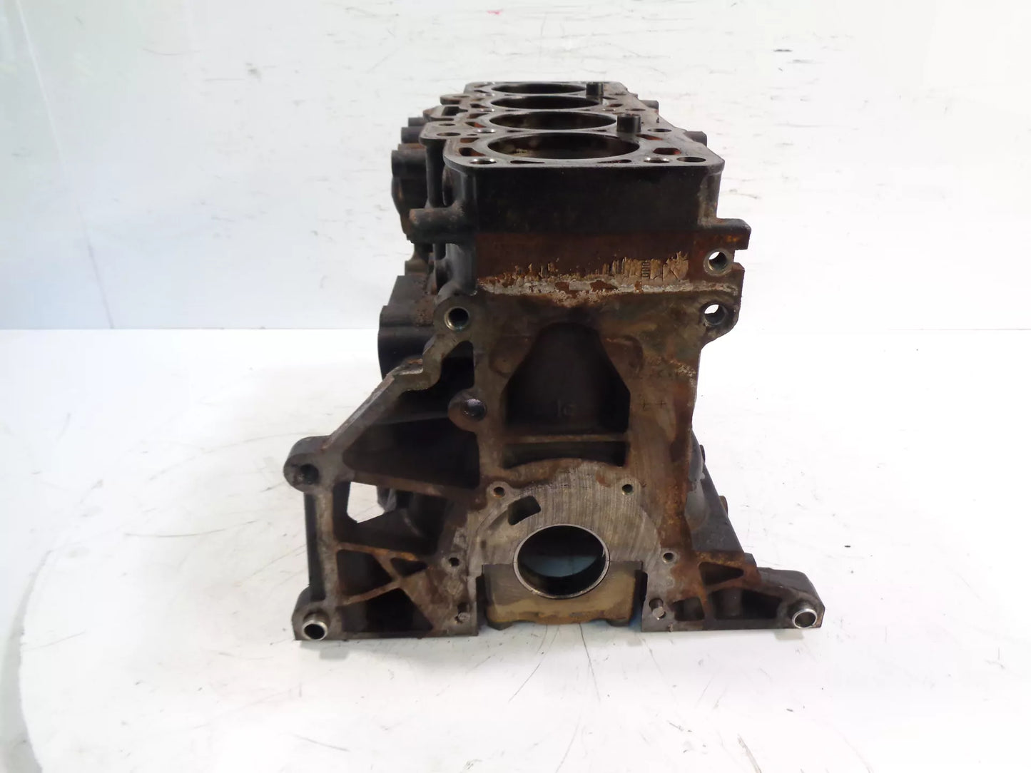 Bloque motor Volkswagen Volkswagen Golf MK6 VI 1.6 TDI Diesel CAYC CAY 03L021BJ
