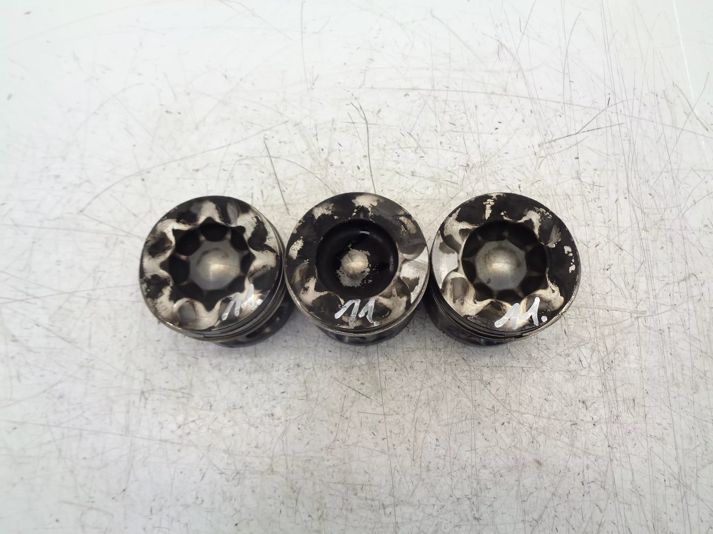pistones Opel Astra J 1.6 CDTI Diesel B16DTH B16 LVL 55595627 55595667 3 unidades