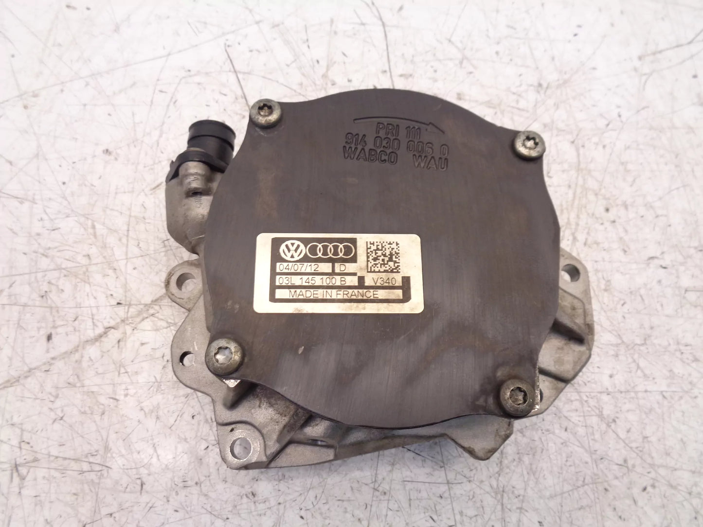 Bomba de vacío Audi Seat Skoda Volkswagen 1,6 TDI CAYC CAY 03L145100B