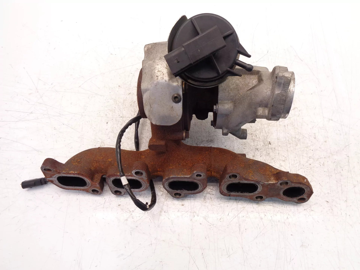 Turbocompresor Audi A4 8K A5 8F Q5 8R 2.0 TDI Diesel CSUA CSU 04L253019A