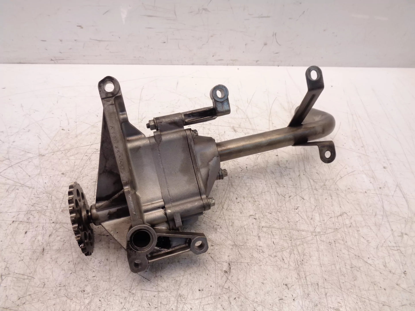 Bomba de aceite Mercedes-Benz 2,2 CDI Diesel OM611.981 A6121810047