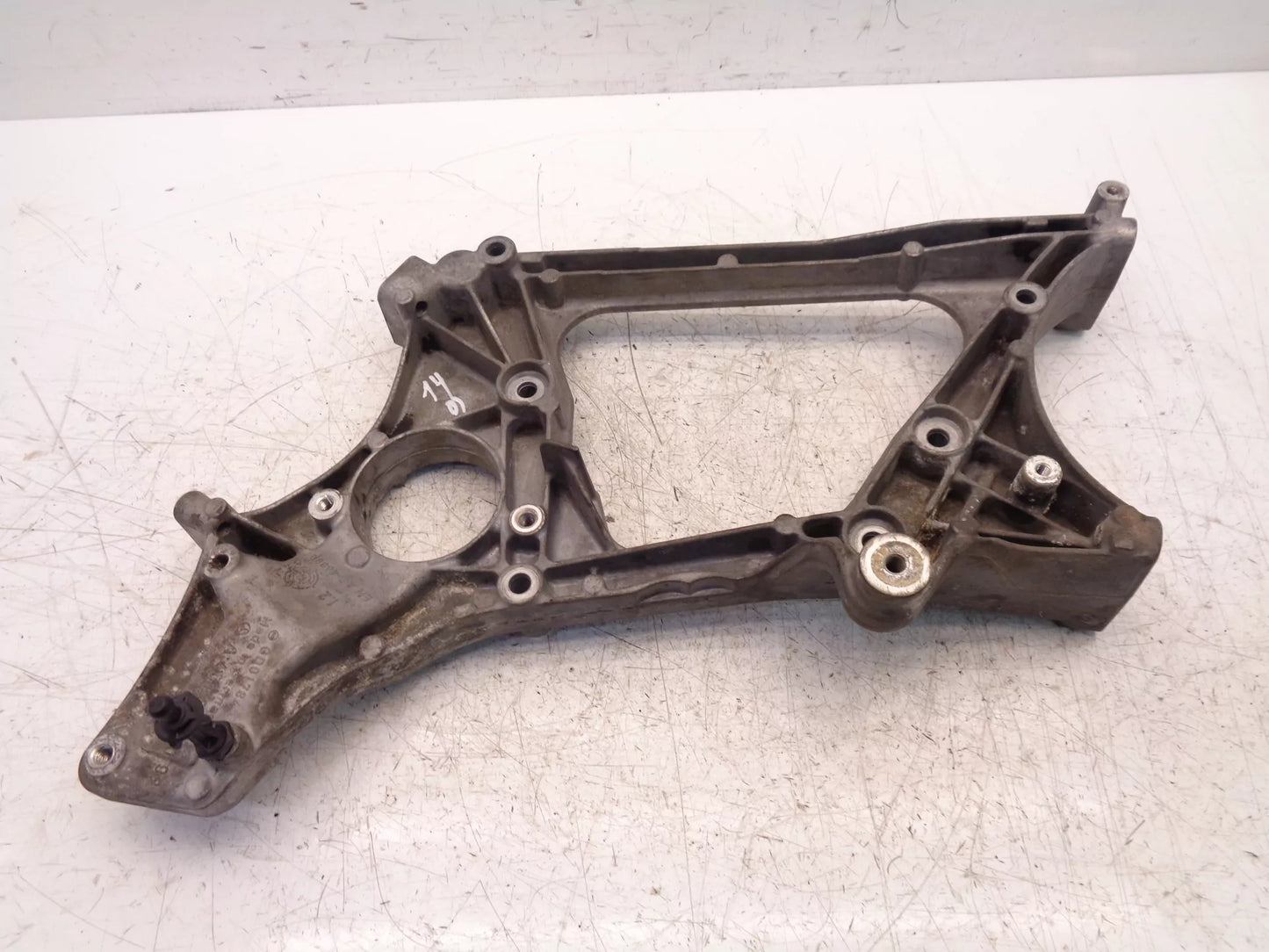 Soporte Mercedes-Benz 2,2 BlueTEC 651.921 OM651.921 A6512012009