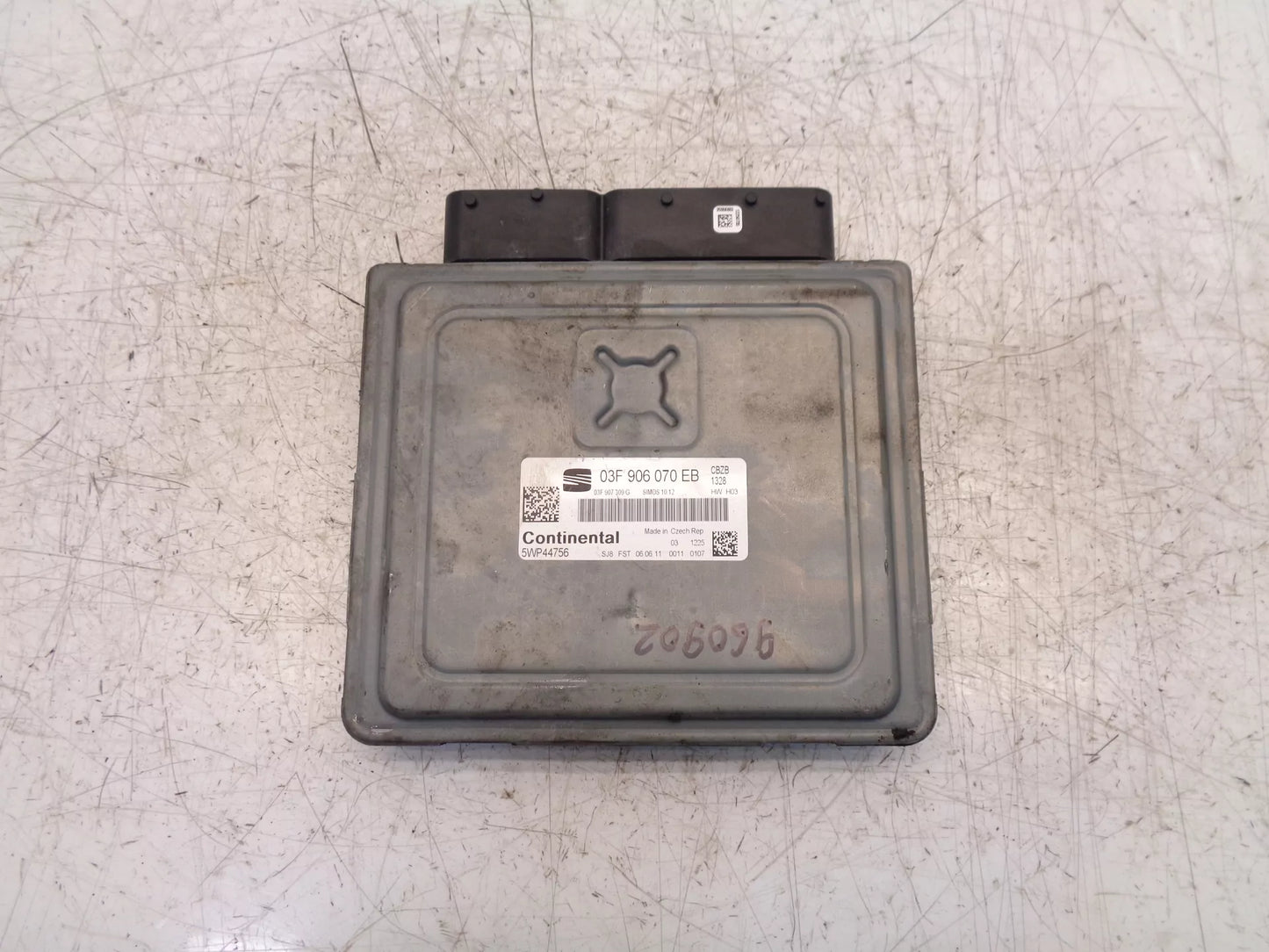 Unidad de control Seat 1,2 TSI gasolina CBZB CBZ 03F906070EB