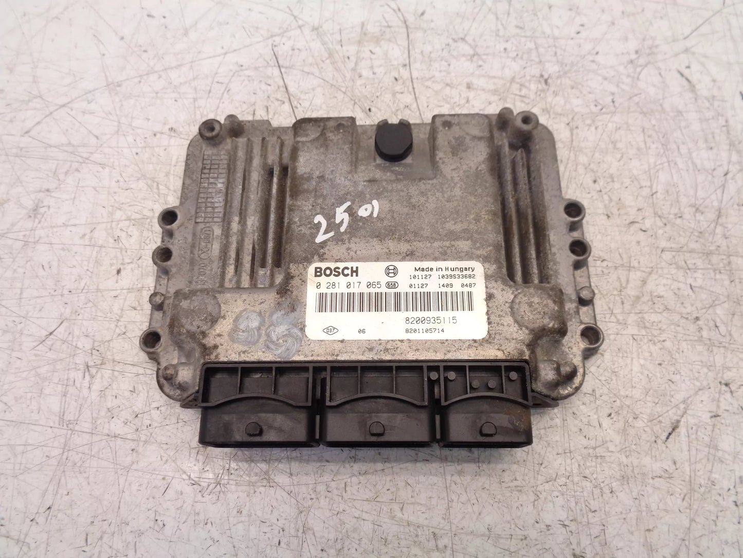 Unidad de control Nissan 2,0 dCi Diesel M9R786 M9R 8200935115 0281017065