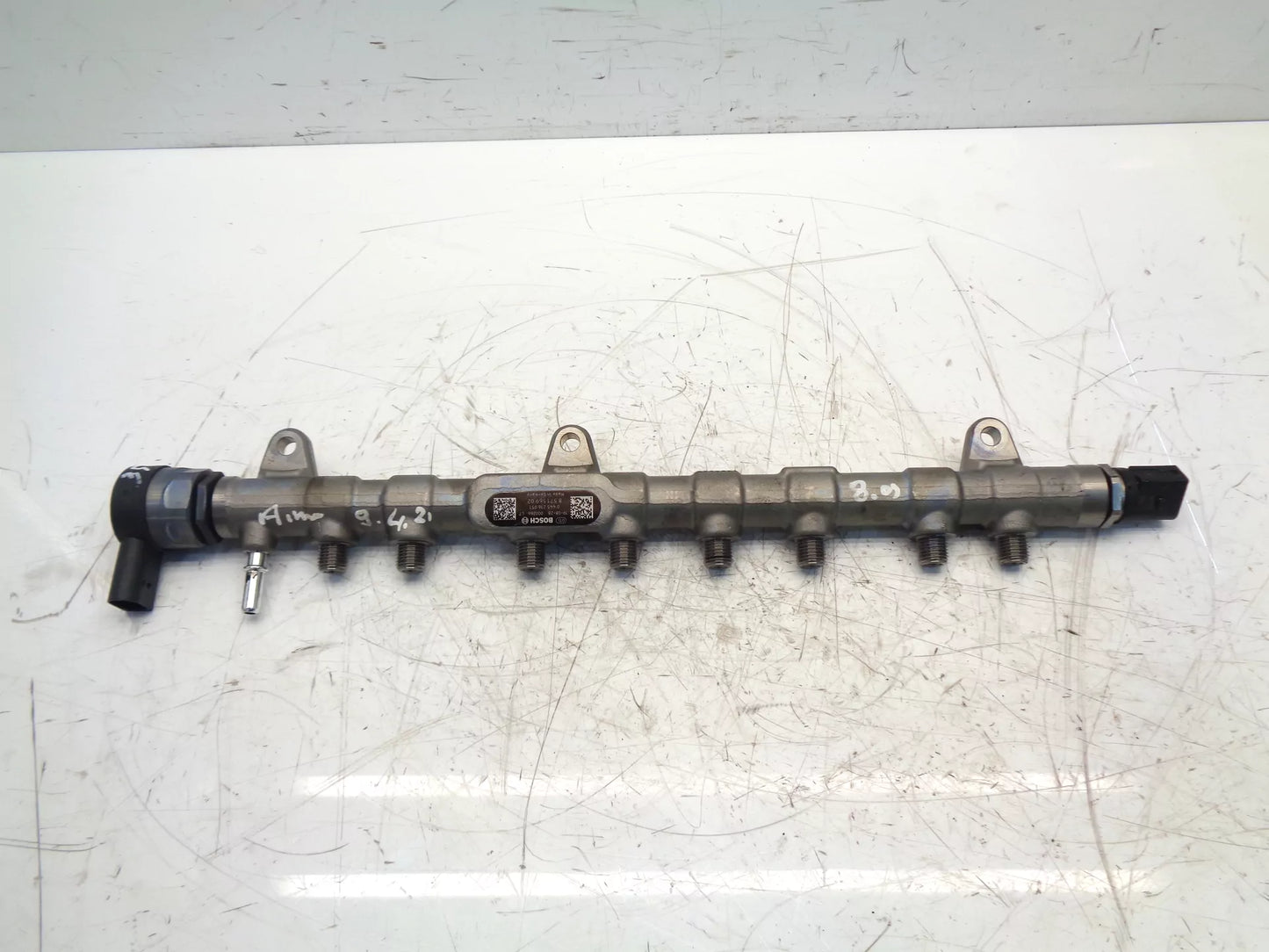 Rampa inyectora BMW 5er G30 G31 F90 530d 530 xDrive 3,0 Diesel B57D30A B57 8571569