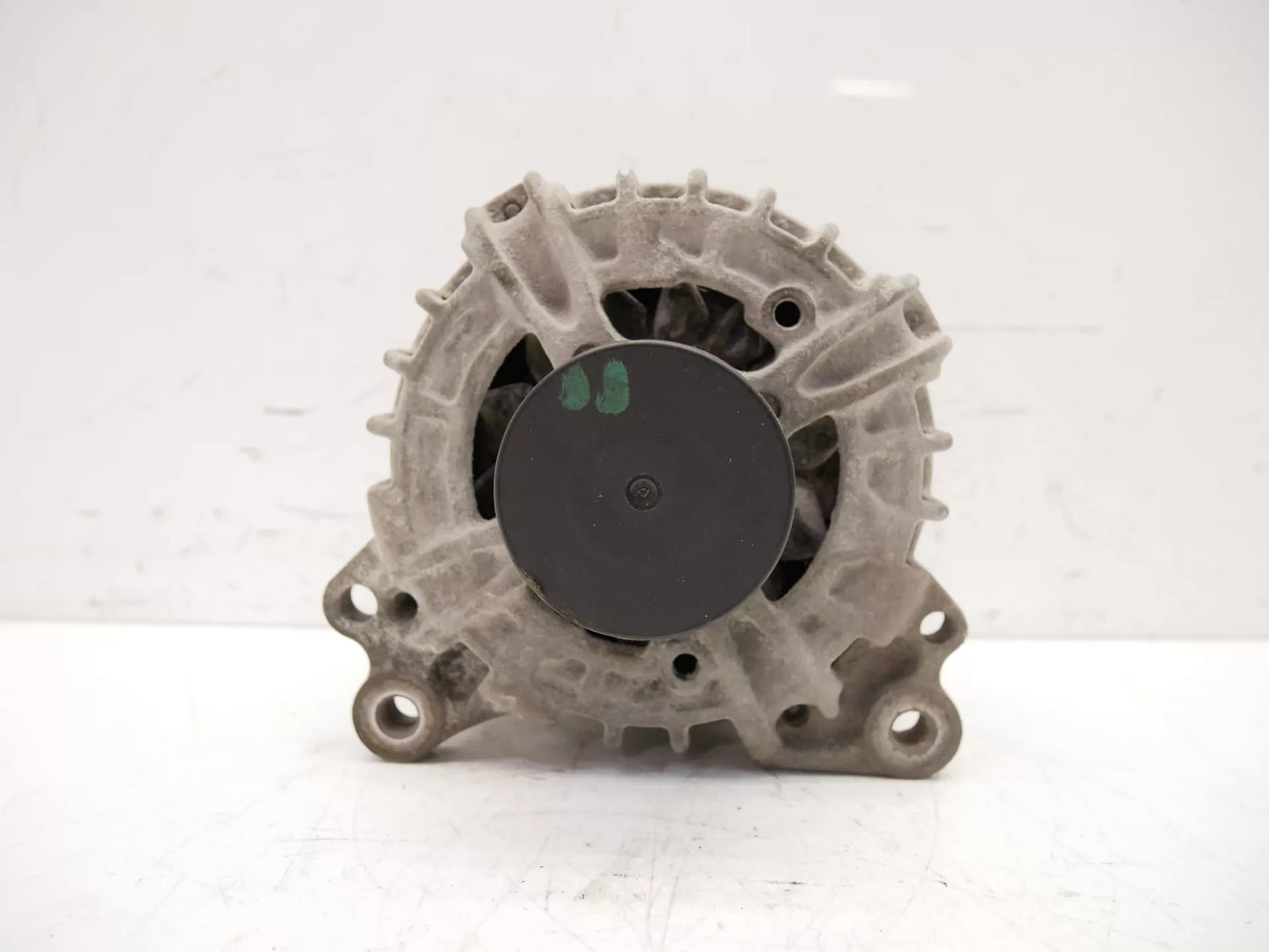 Alternador Audi 2,0 TDI Diesel CRBC CRB 03L903023K
