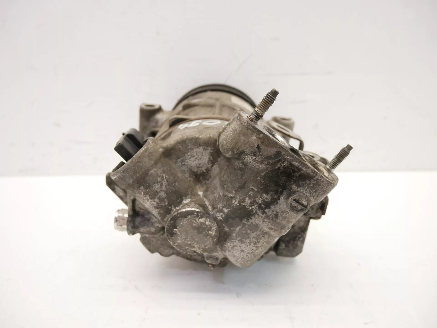 Compresor de aire acondicionado – Peugeot 5008 1.5 BlueHDI YHZ DV5RC 9675655880 9823097480