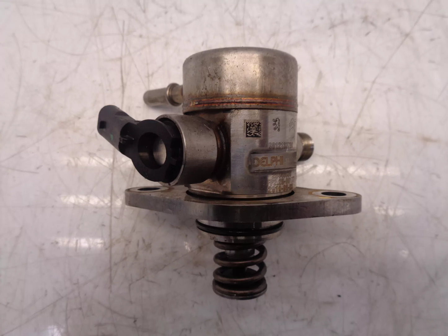 Bomba de combustible Peugeot Citroen Opel 1,2 PureTech HNS EB2ADTS HN05 9812133780