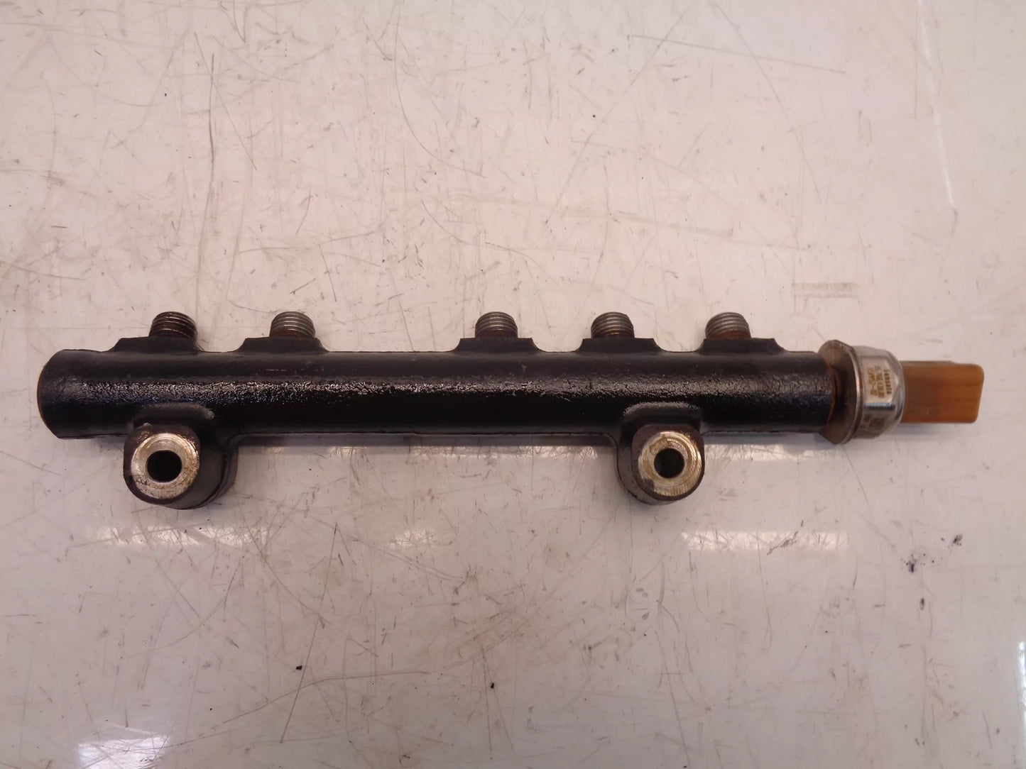 Rampa de inyectores Ford 1,5 TDCI XVGA 9804776780