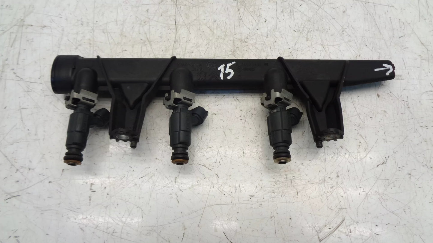 Rampa de inyectores Peugeot 1,2 HMZ HM01 EB2F 9676020480