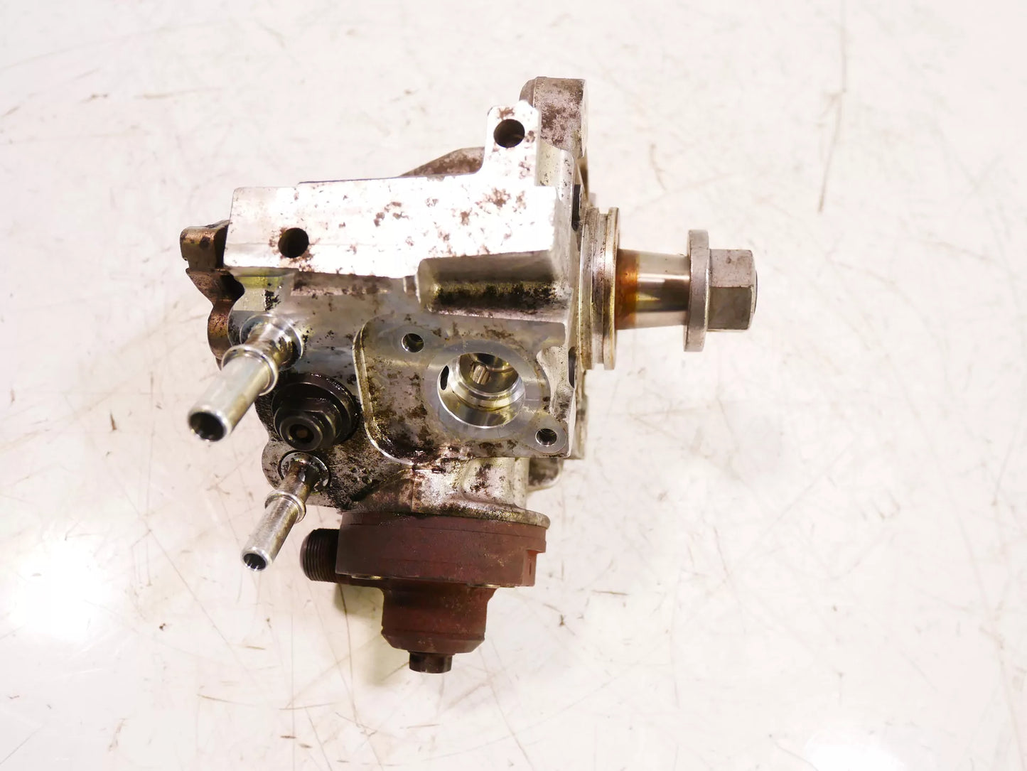 Bomba de alta presión Ford Fiesta 1,6 TDCI Diesel TZJA 9688499680