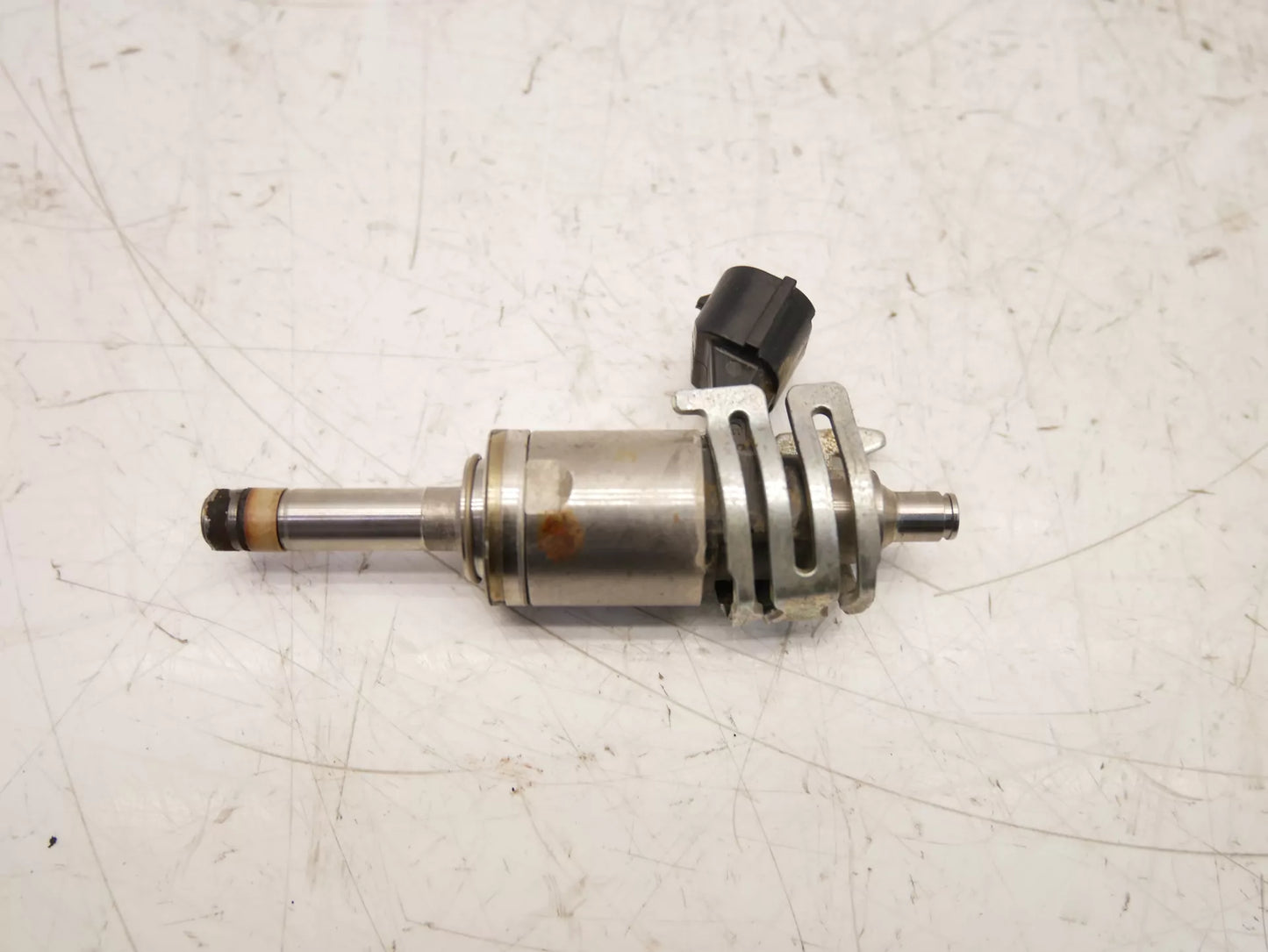 Inyector de combustible Lexus IS MK3 2.5 300h gasolina híbrido 2AR-FSE 2AR 23250-31120