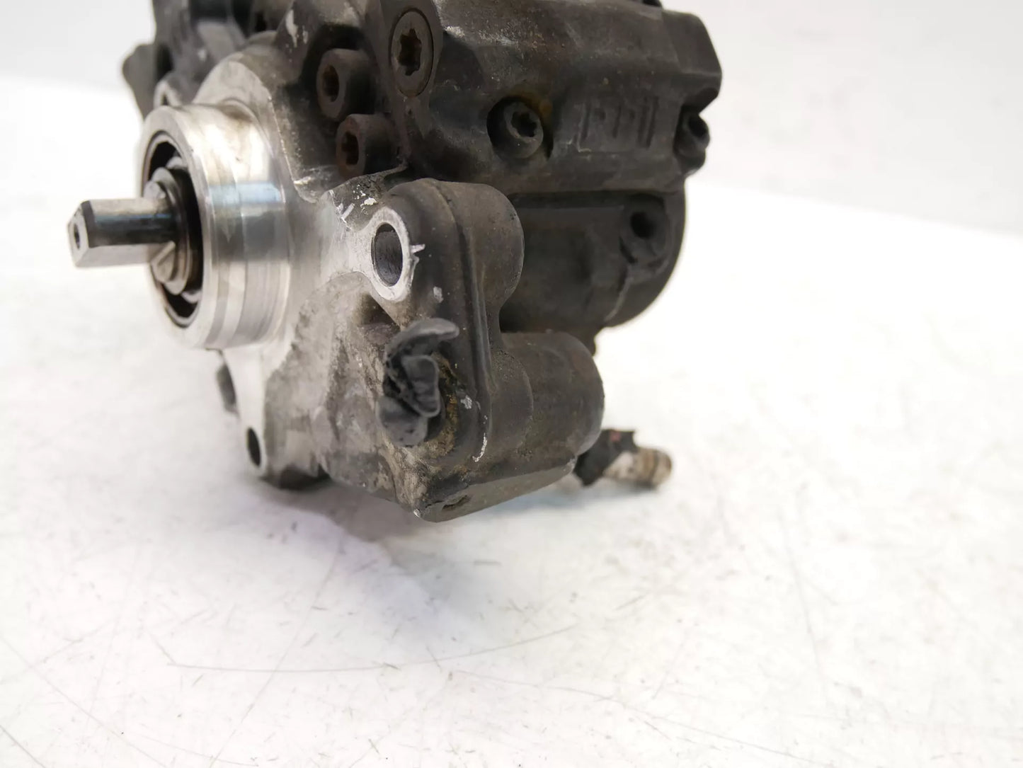 Bomba de alta presión defectuosa Ford Focus C-Max 2.0 TDCI Diesel TXDB