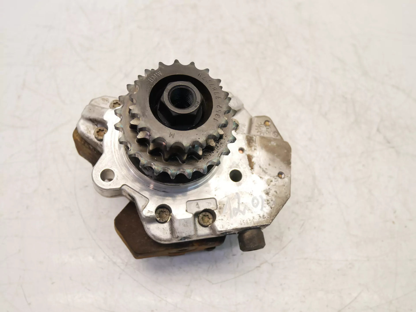 Bomba de alta presión BMW Serie 3 E90 E91 2.0 d 204D4 M47D20 M47 0445010045 7788670