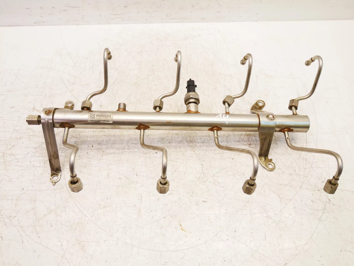 Rampa de inyectores Porsche 4,8 T Turbo 48.70 M48.70 94811011556