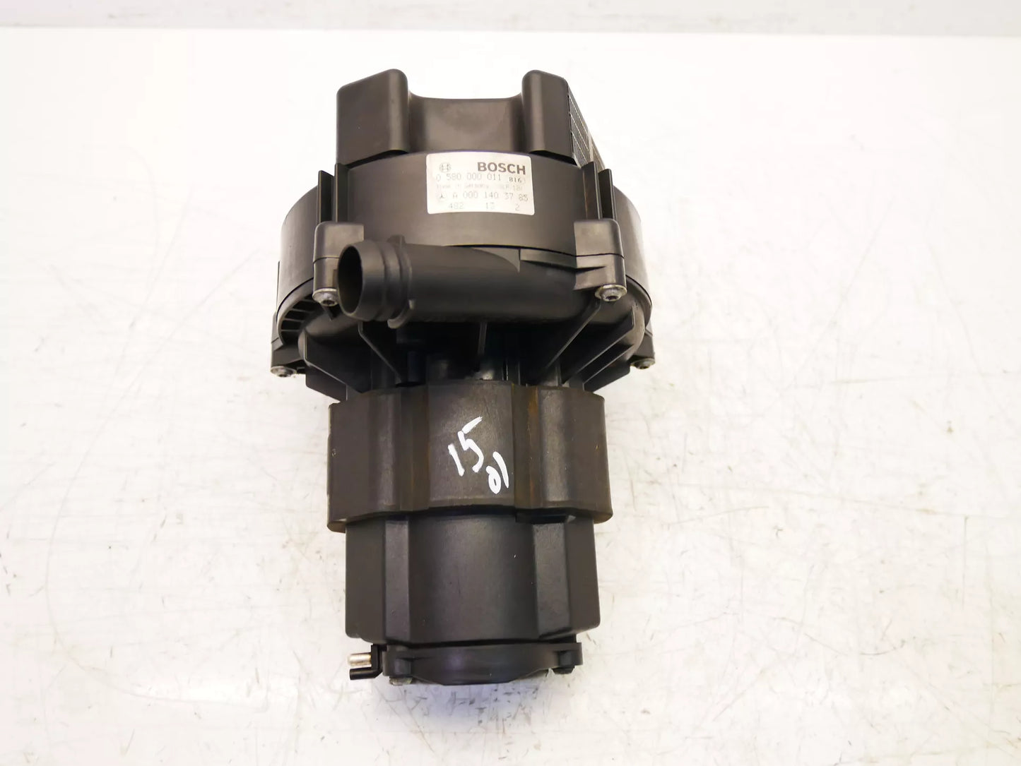 Bomba de aire secundario Mercedes-Benz 4,3 V8 113.941 M113.941 A0001403785
