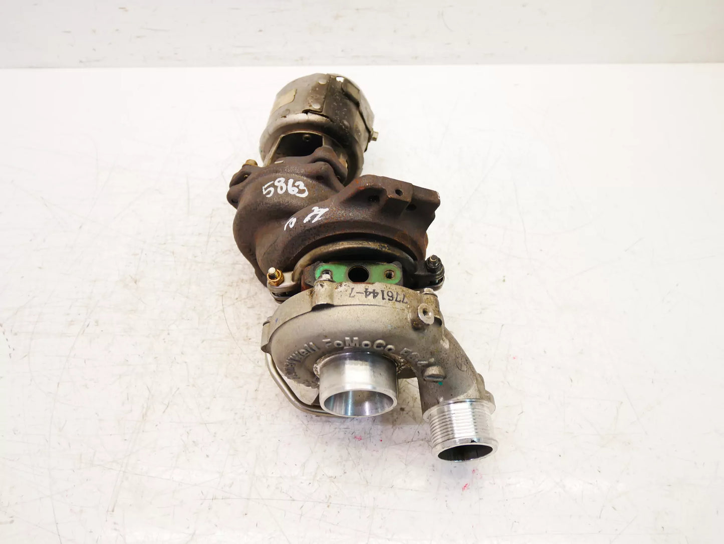 Turbocompresor Jaguar XF X250 3.0 D Diesel 306DT AJTDV6 AX2Q-6K682-BH