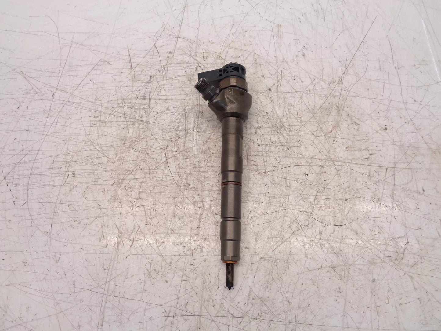 Inyector boquilla de inyección Audi Seat Skoda Volkswagen 1.6 TDI CLH 04L130277G 0445110477