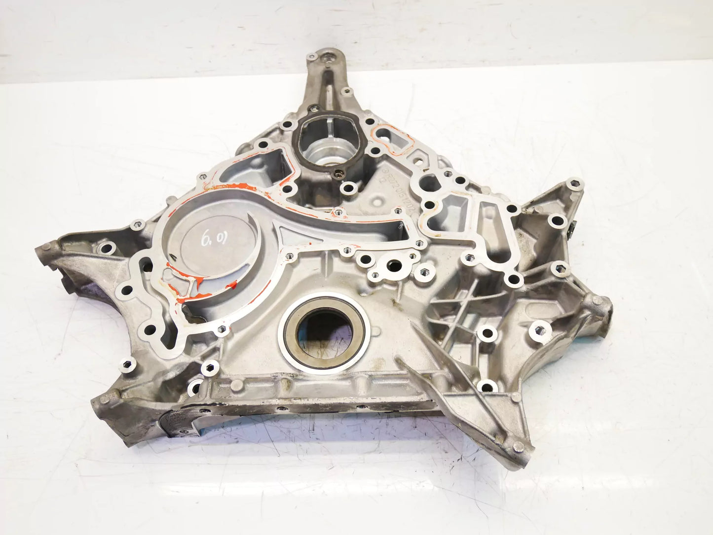 Tapa frontal Mercedes-Benz 4,7 450 4-matic M273.923 R2720151202