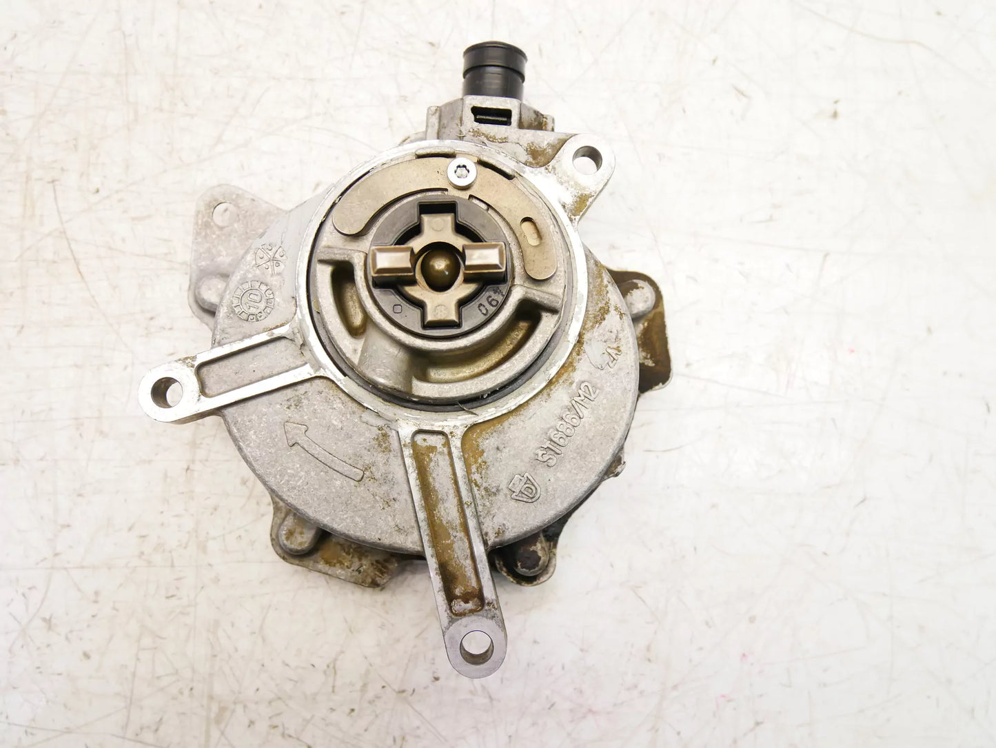 Bomba de vacío Audi Seat Skoda Volkswagen 2,0 TFSI BWA 06D145100F