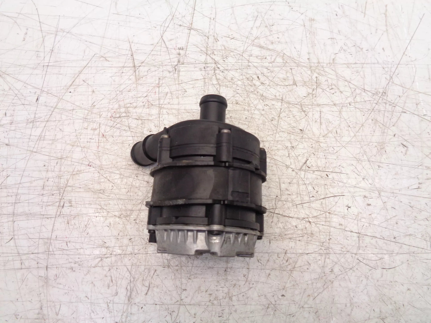Bomba de agua Volkswagen Volkswagen 2,0 TDI Diesel DGCA DGC 04L965567A