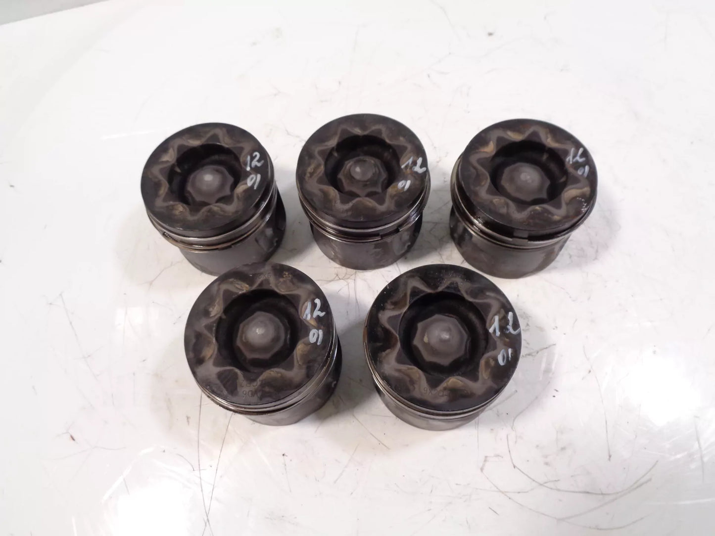 Pistones Jaguar XF X250 3,0 D Diesel 306DT 0849 5 unidades
