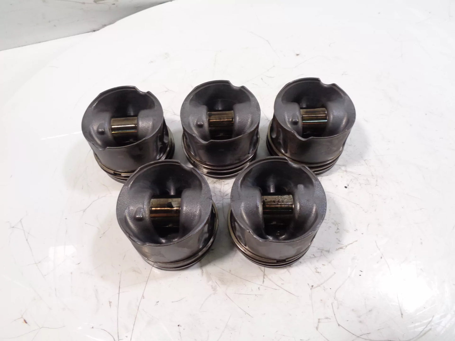 Pistones Jaguar XF X250 3,0 D Diesel 306DT 0849 5 unidades