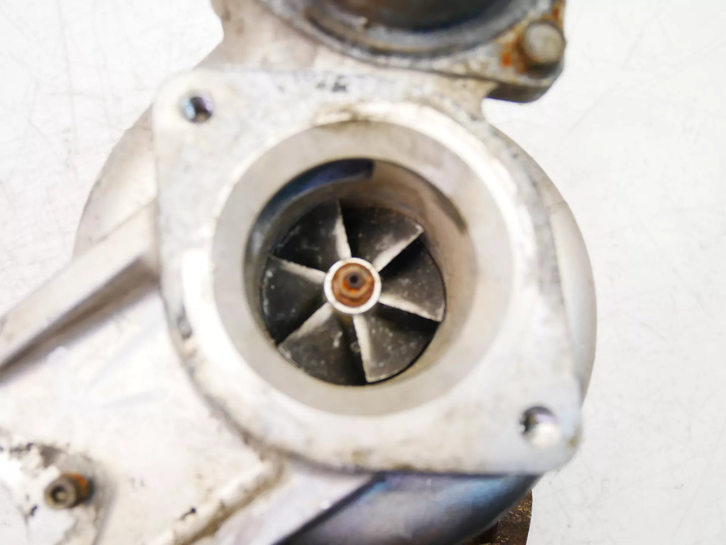 Defecto del eje del turbocompresor Honda Civic IX X 2.0 i-VTEC Type R K20C1 49477-060N