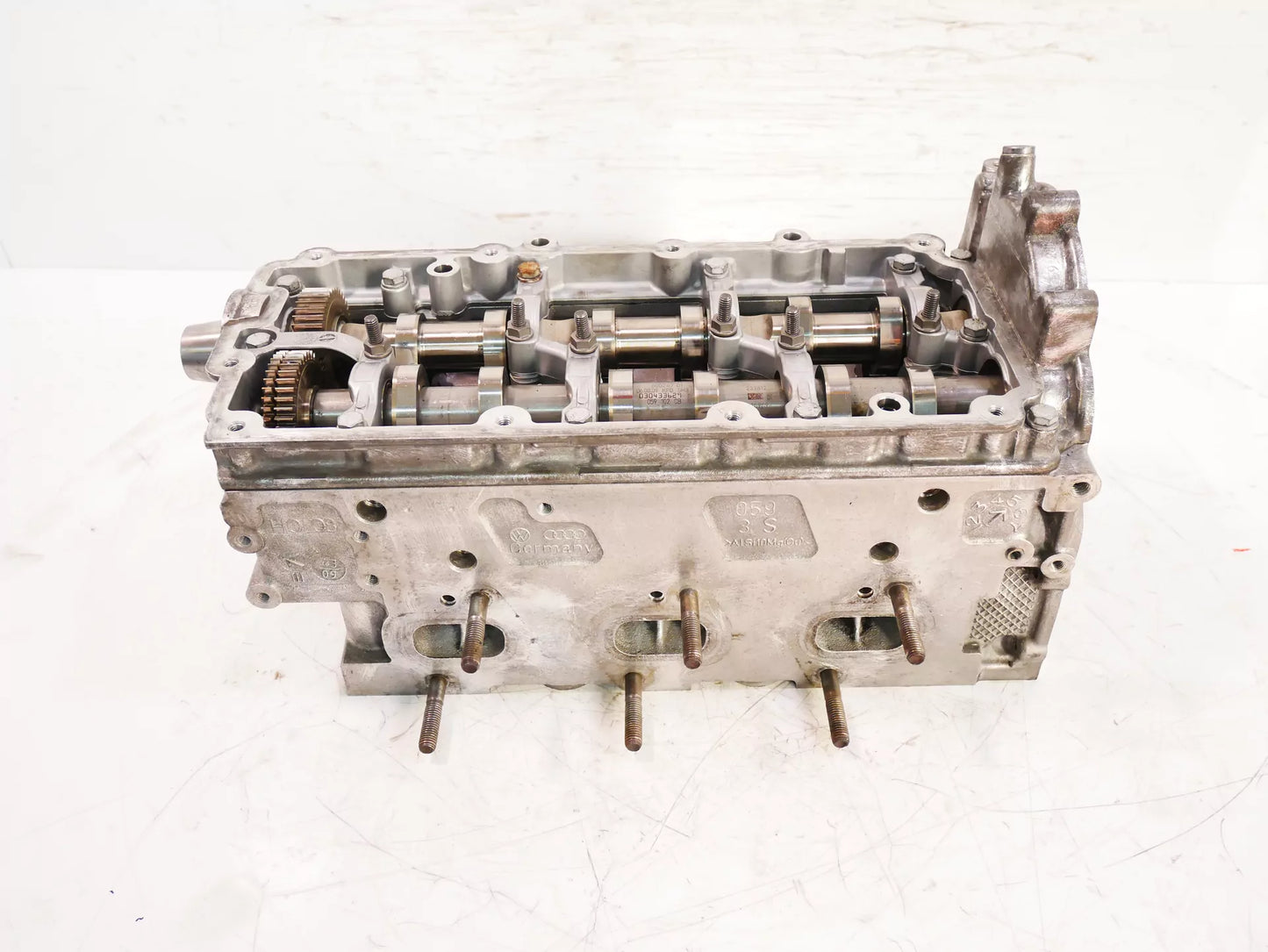 Culata rectificada Audi A4 A5 Q5 3,0 TDI CCWA CCWB CCW 0593S