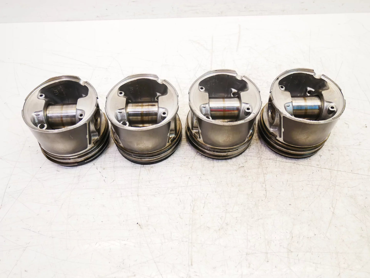pistones Ford Ranger 2.5 TDCI Diesel 4x4 WLAA WL-AA 6M34-6108-DA 4 unidades