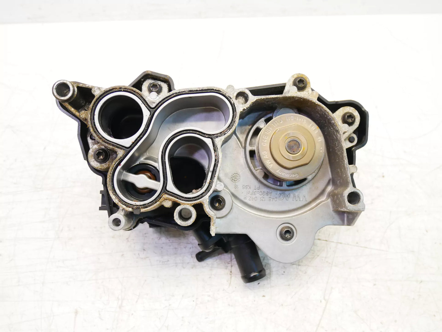 Bomba de agua Seat Skoda Volkswagen 1,0 TSI CHZC CHZ 04E121042M 04E121600BD