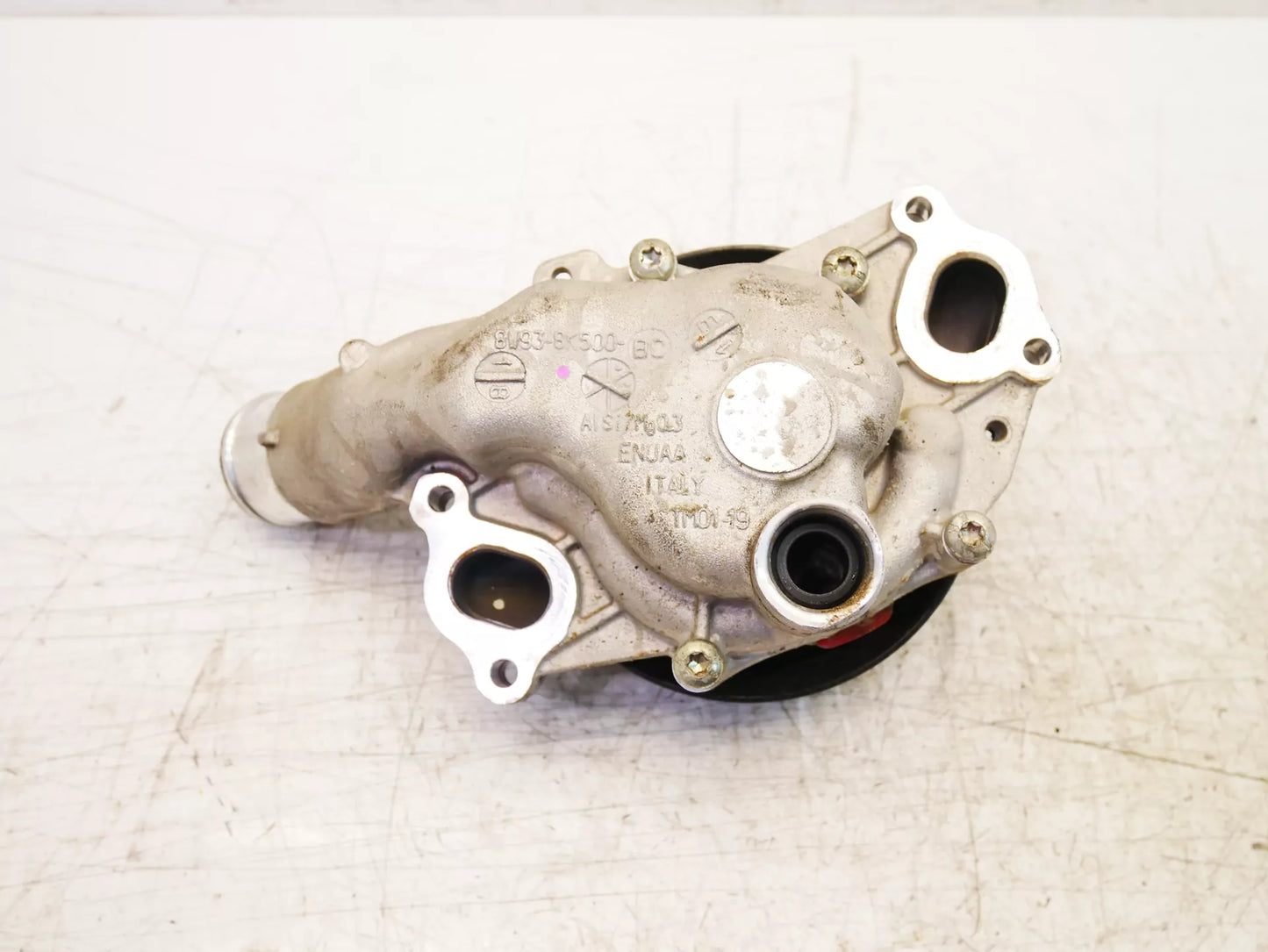 Bomba de agua Jaguar 5,0 V8 gasolina 508PN AJ133 8W93-8K500-BC