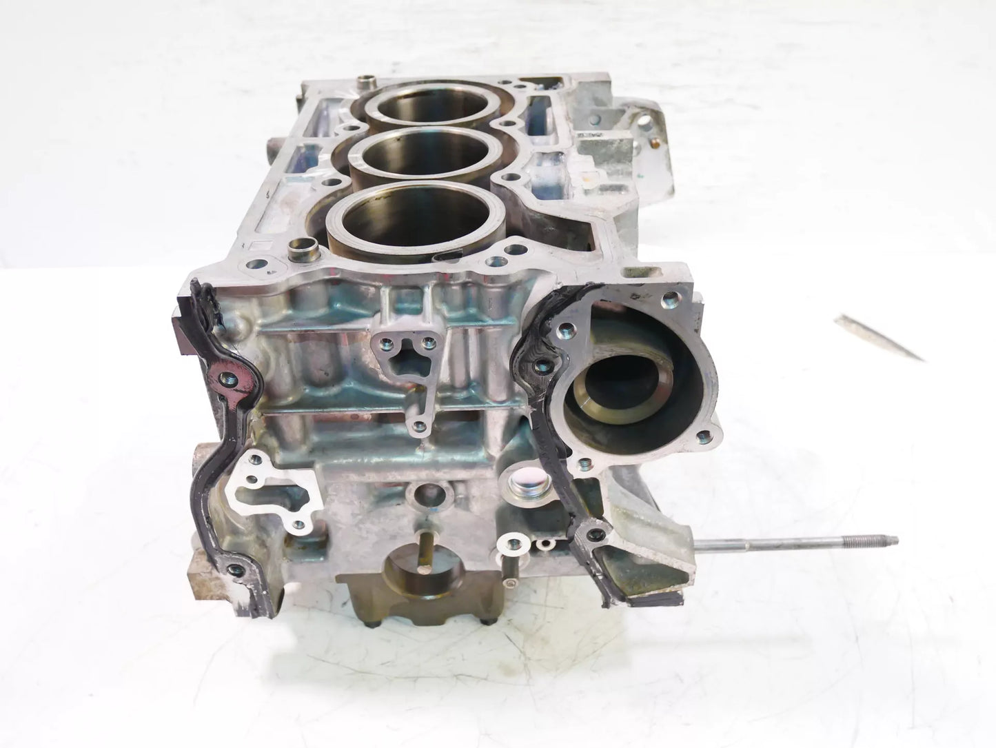 Bloque motor Defectuoso Renault Clio 0.9 TCE 90 H4BT408 H4B U156553