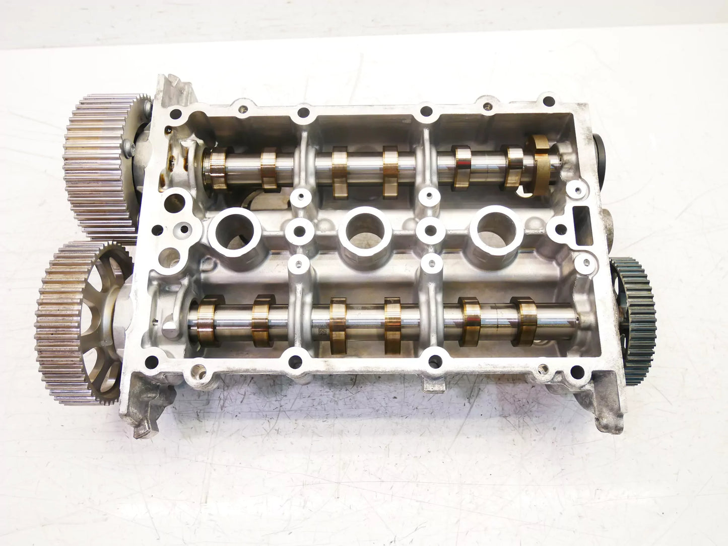 Tapa de válvulas con árboles de levas Seat Volkswagen Polo 1.0 CHYA CHY 04C103479A